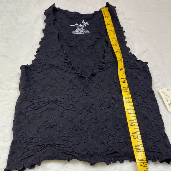Free People Intimately Black Stretch Crop Tank Top Ruffle Edge Size M/L - Picture 4 of 6